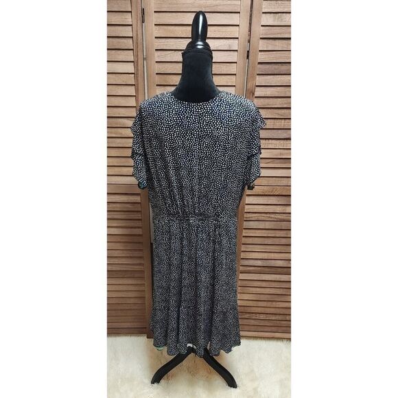 Cabi Women's Green Floral Celebrate Reversible 2-in-1, V-Neck Dress Plus Size 2X - Picture 9 of 9